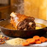 Gigot de 7 heures : lancez-le le matin, oubliez-le, et dégustez une viande qui se mange à la cuillère